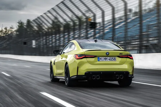 BMW M4 coupe — 21