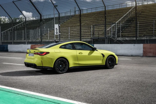 BMW M4 coupe — 22