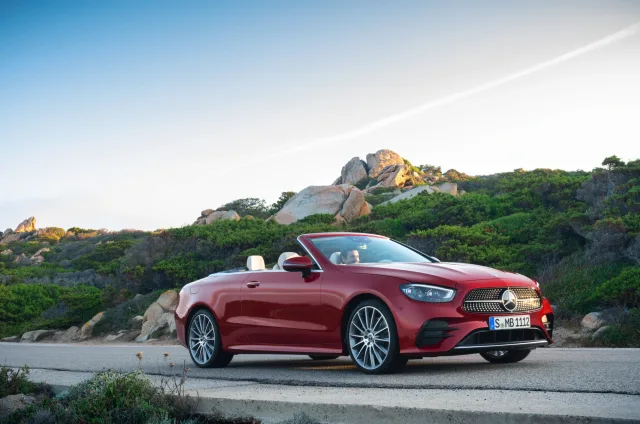 Mercedes-Benz E-Class Cabrio 220d 2.0D AT 4MATIC — 2
