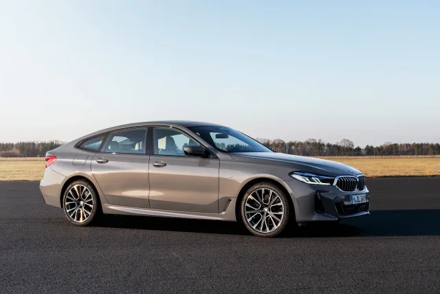 BMW 6 Series Gran Turismo хетчбек — 9