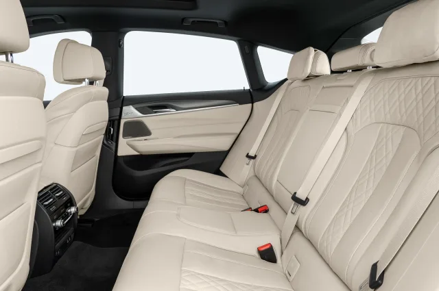 BMW 6 Series Gran Turismo хетчбек — 20
