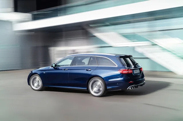 Mercedes-Benz E-Class Estate station wagon — 7