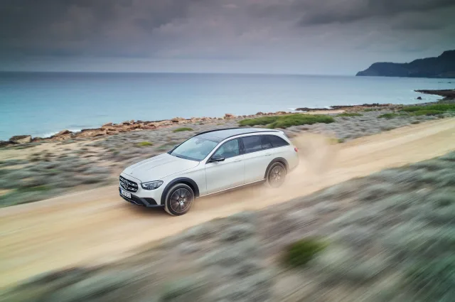 Mercedes-Benz E-Class All-Terrain універсал — 9