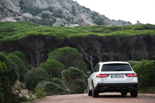 Mercedes-Benz E-Class All-Terrain універсал — 15