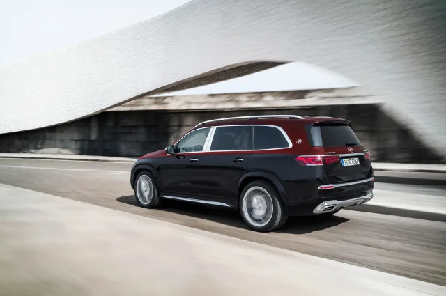 Mercedes-Benz GLS Maybach (Мерседес Бенц ГЛС Майбах) кроссовер — 4