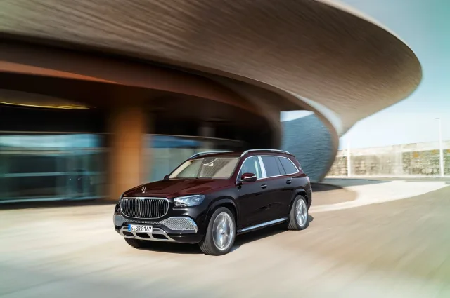 Mercedes-Benz GLS Maybach (Мерседес Бенц ГЛС Майбах) кроссовер — 5