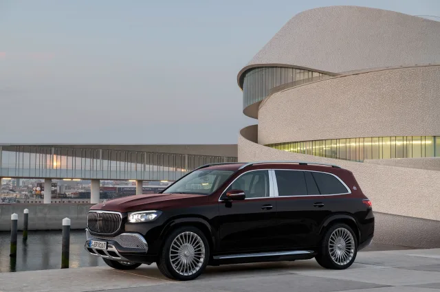 Mercedes-Benz GLS Maybach (Мерседес Бенц ГЛС Майбах) кроссовер — 9