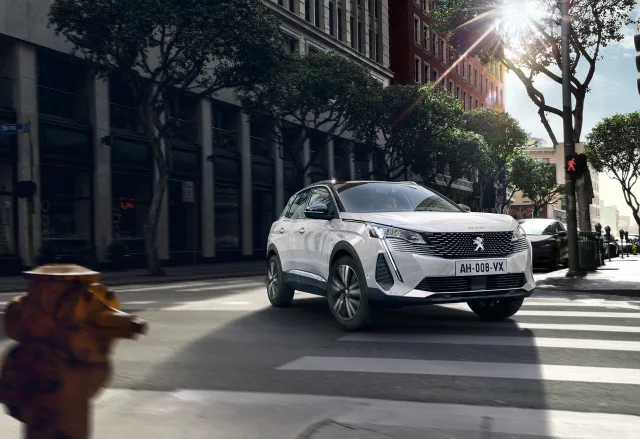 Peugeot 3008 1.5D AT Active Pack — 6