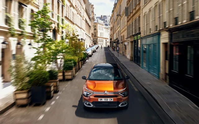 Citroen C4 hatchback — 13