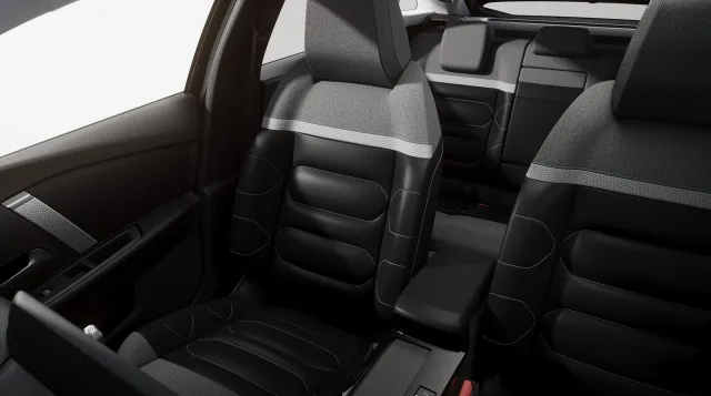 Citroen C4 hatchback — 21
