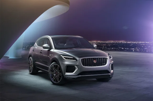 Jaguar E-Pace кросовер — 23