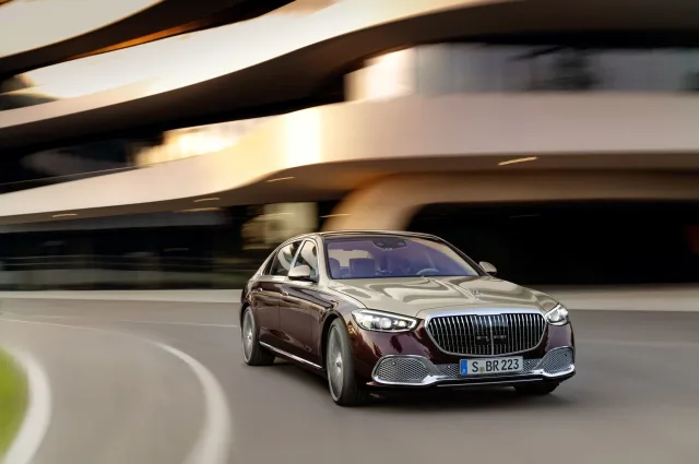 Mercedes-Benz S-Class Maybach седан — 2