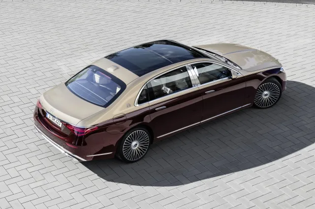 Mercedes-Benz S-Class Maybach седан — 8