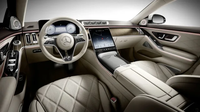 Mercedes-Benz S-Class Maybach седан — 23