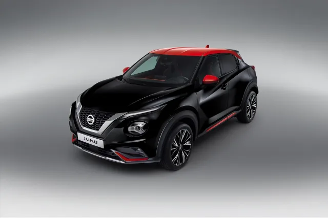 Nissan Juke кросовер — 2