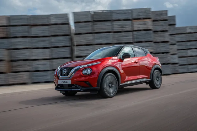 Nissan Juke кросовер — 14