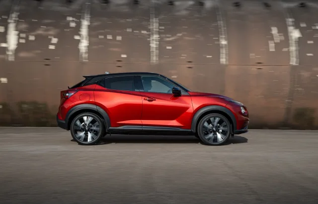 Nissan Juke кросовер — 18
