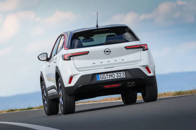 Opel Mokka кросовер — 9