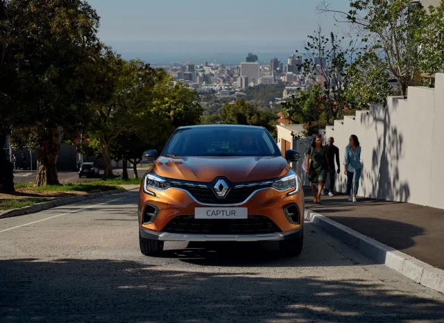 Renault Captur кросовер — 2