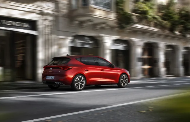 SEAT Leon хетчбек — 3