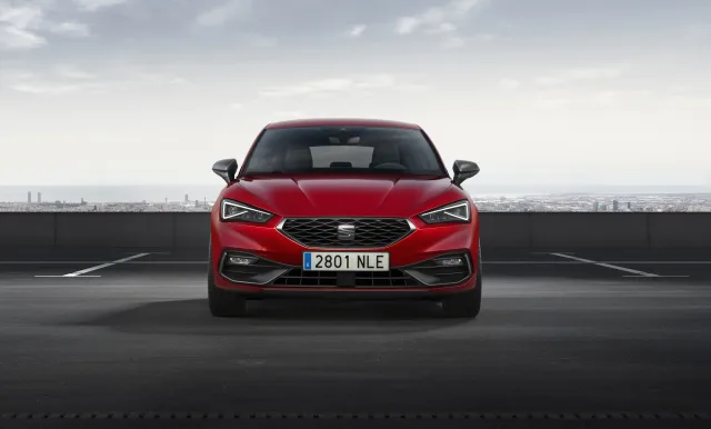 SEAT Leon хетчбек — 8