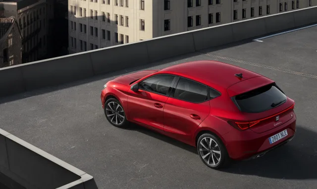SEAT Leon хетчбек — 11