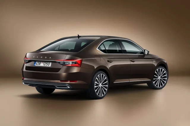 Skoda Superb (Шкода Суперб) хэтчбек — 4