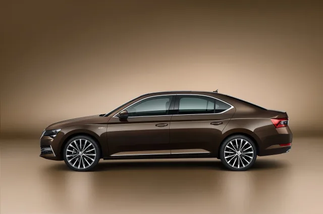 Skoda Superb (Шкода Суперб) хэтчбек — 5