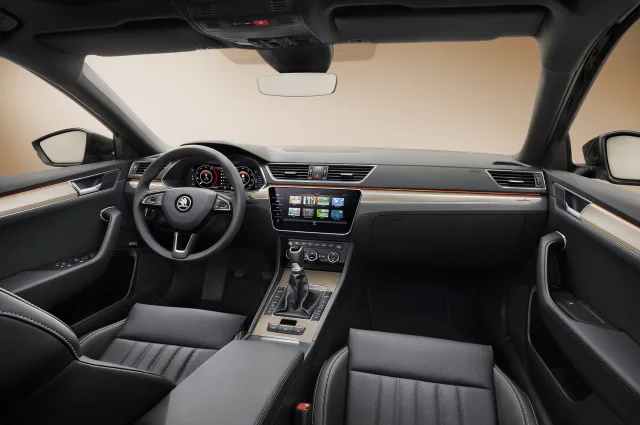 Skoda Superb (Шкода Суперб) хэтчбек — 12