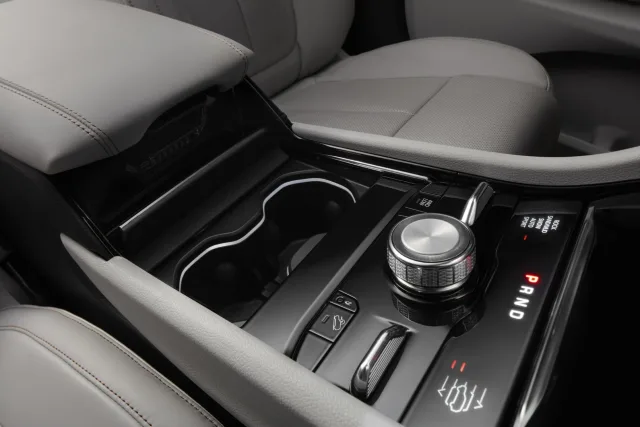 Jeep Grand Cherokee L кросовер — 16