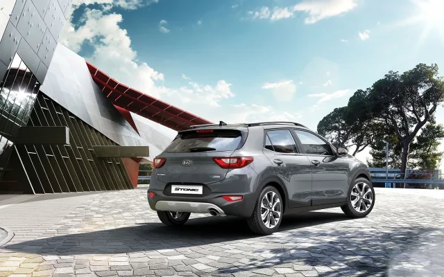 KIA Stonic 1.4 AT Prestige — 2