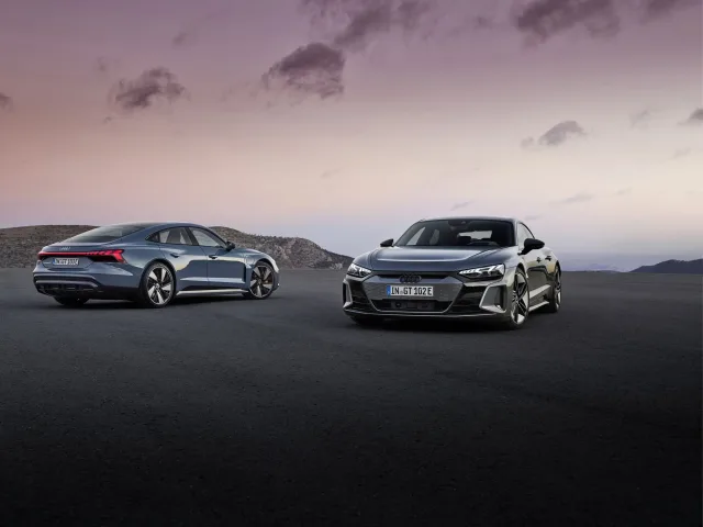 Audi e-tron GT седан — 22