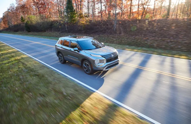 Mitsubishi Outlander 2021 crossover — 7