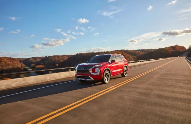 Mitsubishi Outlander 2021 crossover — 21