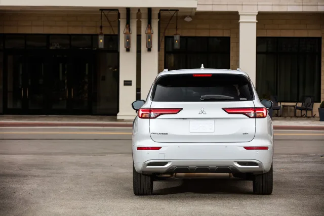Mitsubishi Outlander 2021 crossover — 23