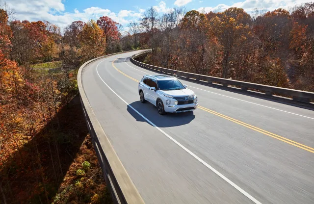 Mitsubishi Outlander 2021 crossover — 25