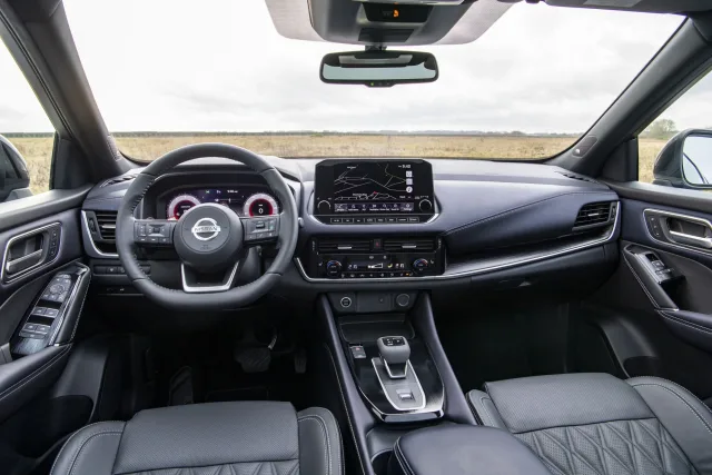 Nissan Qashqai 2021 crossover — 25