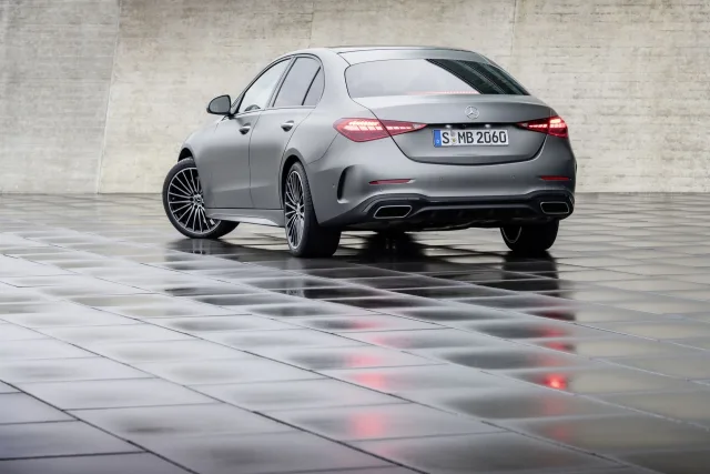 Mercedes-Benz C-Class W206 (Мерседес Бенц Ц-класс) седан — 15