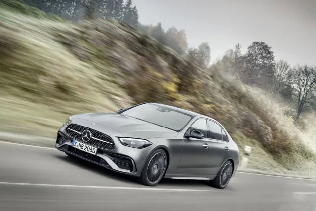 Mercedes-Benz C-Class W206 (Мерседес Бенц Ц-класс) седан — 16
