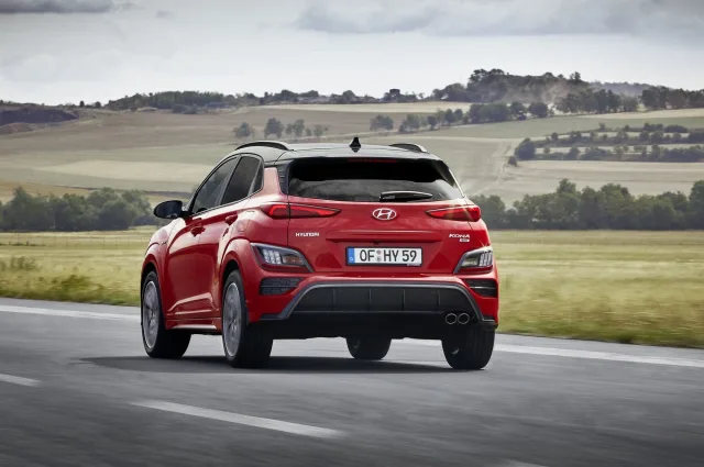 Hyundai Kona 1.0T MT Dynamic — 3