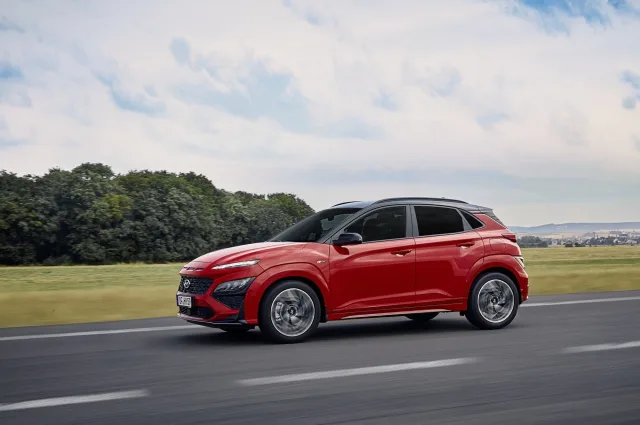 Hyundai Kona 1.0T MT Dynamic — 6