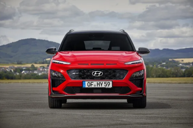 Hyundai Kona 1.0T MT Dynamic — 9