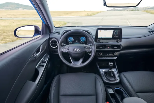 Hyundai Kona 1.0T MT Dynamic — 19