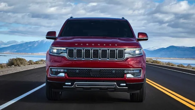 Jeep Wagoneer позашляховик — 7