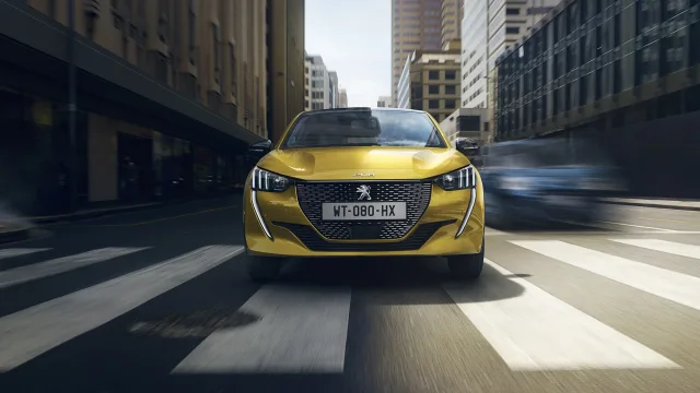 Peugeot 208 1.2 MT Active Pack — 2