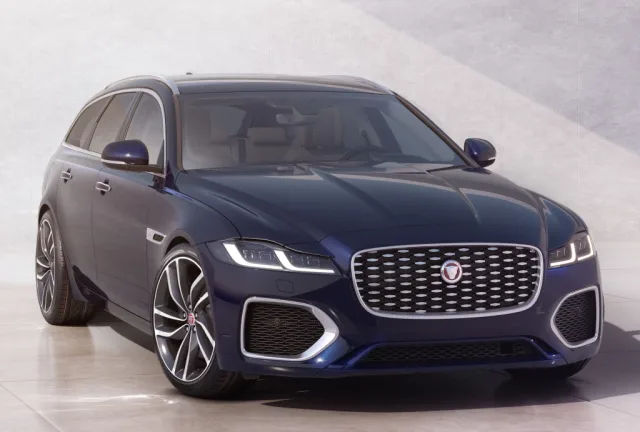 Jaguar XF Sportbrake station wagon — 13