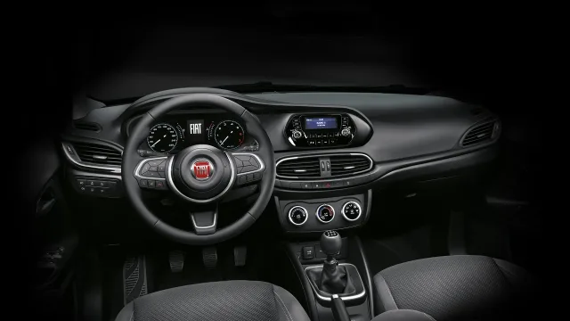 Fiat Tipo 1.4 MT Entry — 6