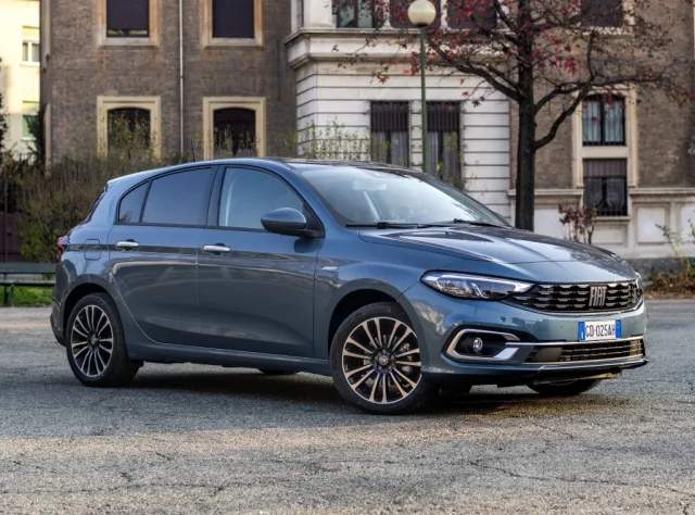 Fiat Tipo HB 1.4 MT Entry — 4