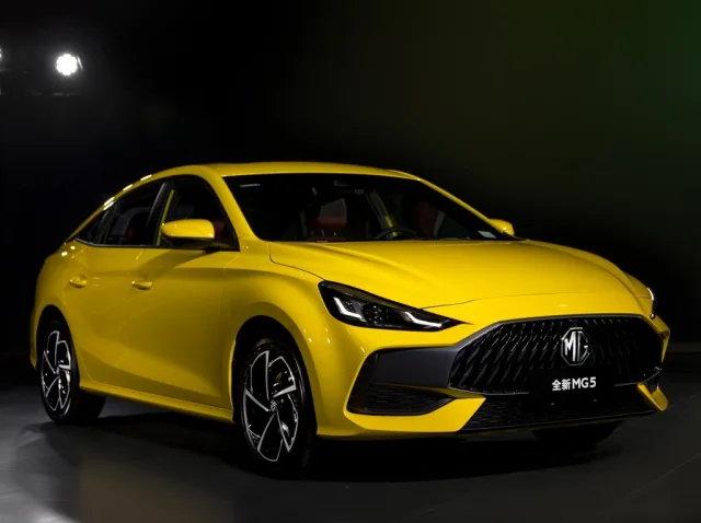 MG 5 седан — 4