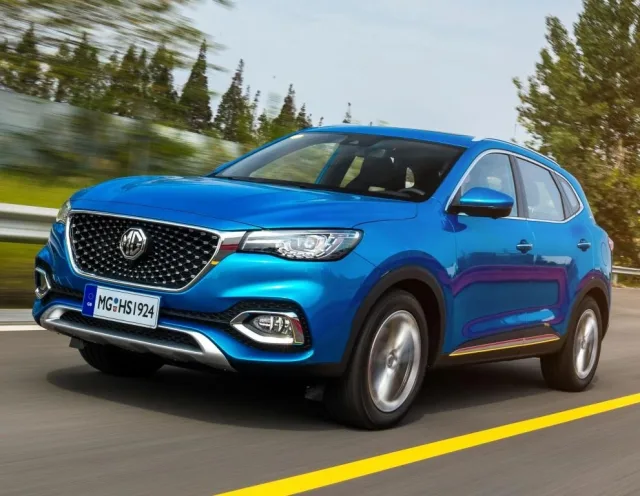 MG HS 2.0T AT 4WD LUX — 9